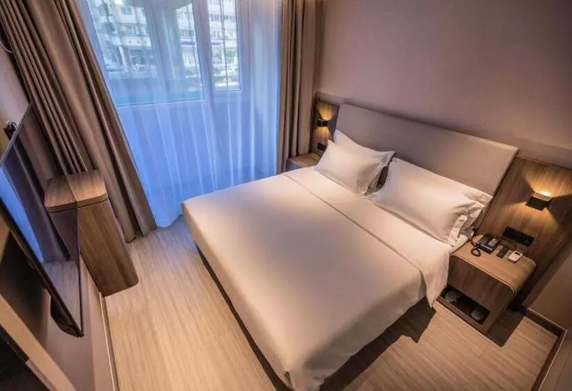 Hanting Hotel Tianjin Chentangzhuang Metro Station