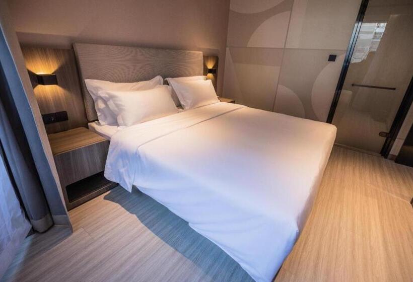 Hanting Hotel Tianjin Chentangzhuang Metro Station