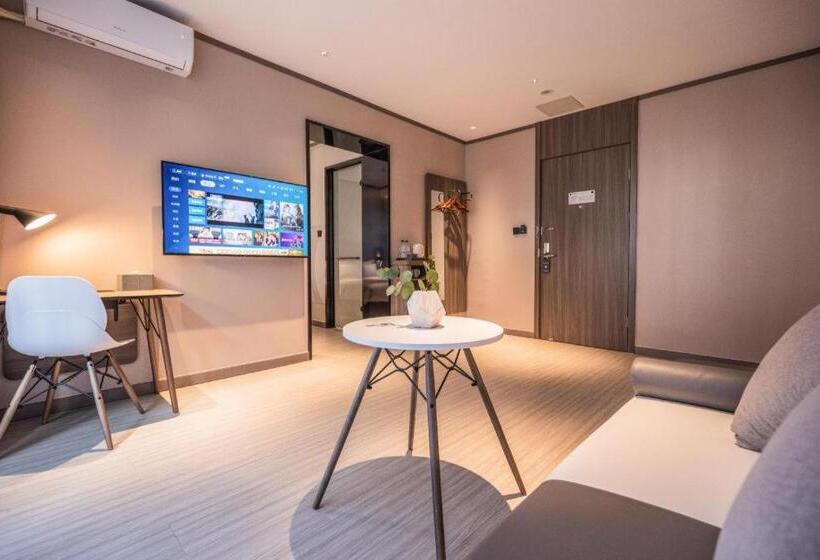 Hanting Hotel Tianjin Chentangzhuang Metro Station