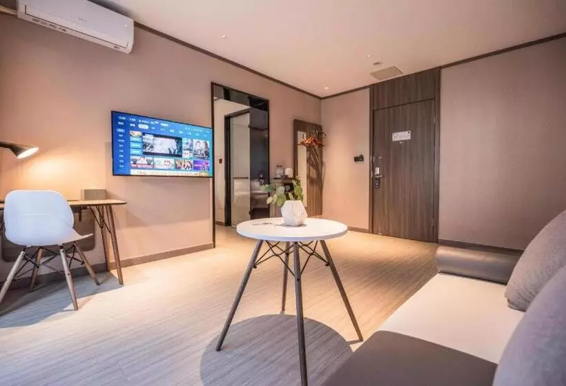 Hanting Hotel Tianjin Chentangzhuang Metro Station