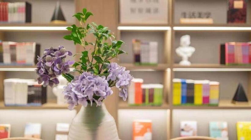 Hanting Hotel Tianjin Nankai Wangdingdi Metro Station