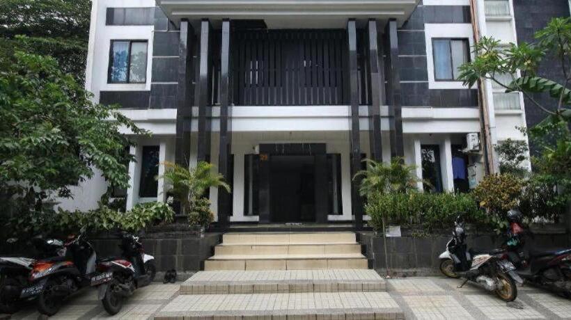 Hôtel Alviry Garden Bsd