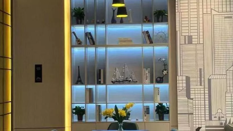 Hotelli City Comfort Inn Zhongshan Hot Spring Resort Sanxiang Shunchang Plaza