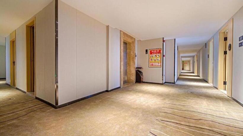 Отель City Comfort Inn Zhongshan Hot Spring Resort Sanxiang Shunchang Plaza