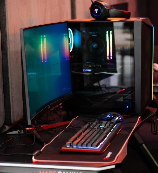 هتل کپسول Futurotel Sevilla