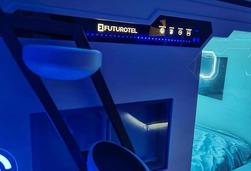 هتل کپسول Futurotel Sevilla