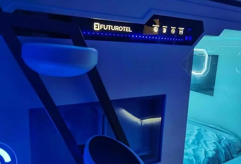 Kapselihotelli Futurotel Sevilla