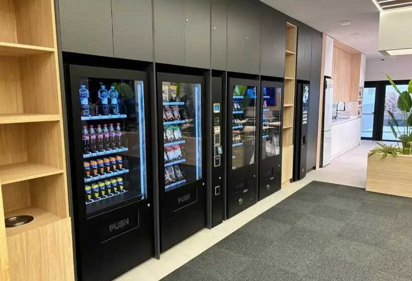 Kapselihotelli Futurotel Sevilla