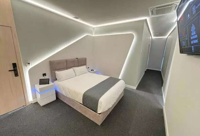 Kapselihotelli Futurotel Sevilla