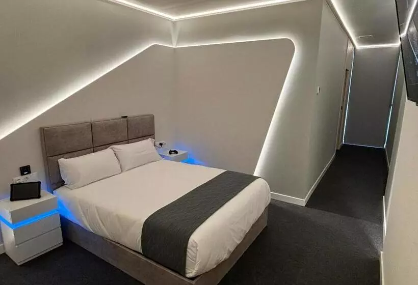 Kapselihotelli Futurotel Sevilla