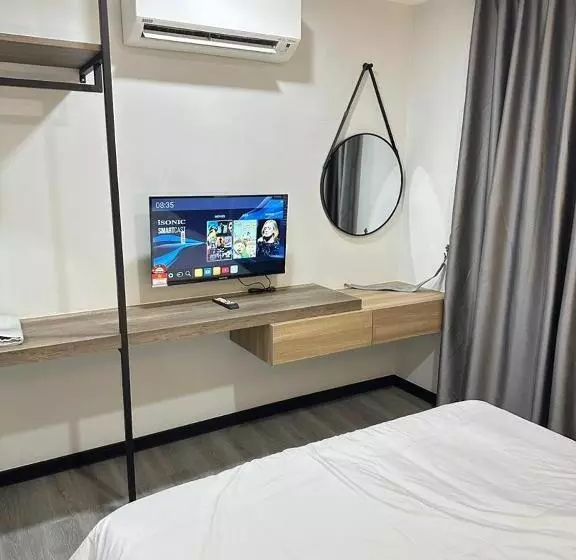 Hotel Epoch