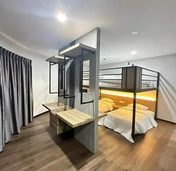 Hotel Epoch