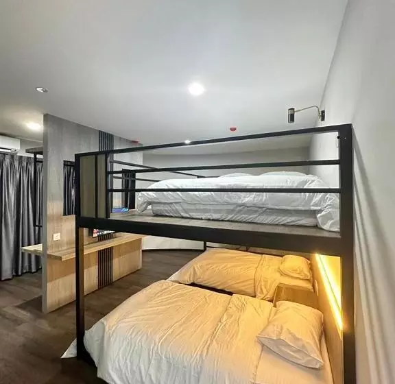 Hotel Epoch