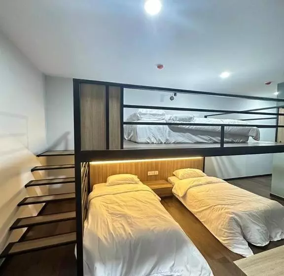 Hotel Epoch
