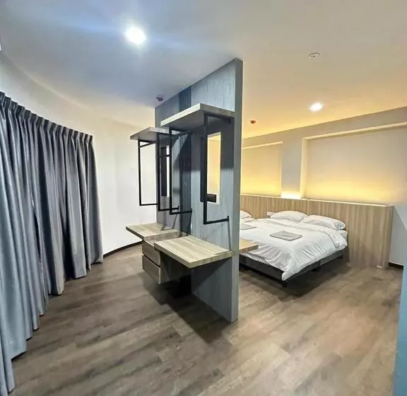 Hotel Epoch