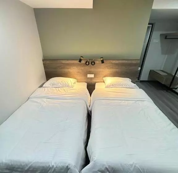 Hotel Epoch