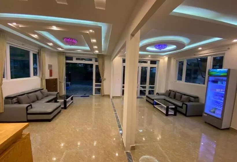 هتل Khách Sạn Trung Hiếu
