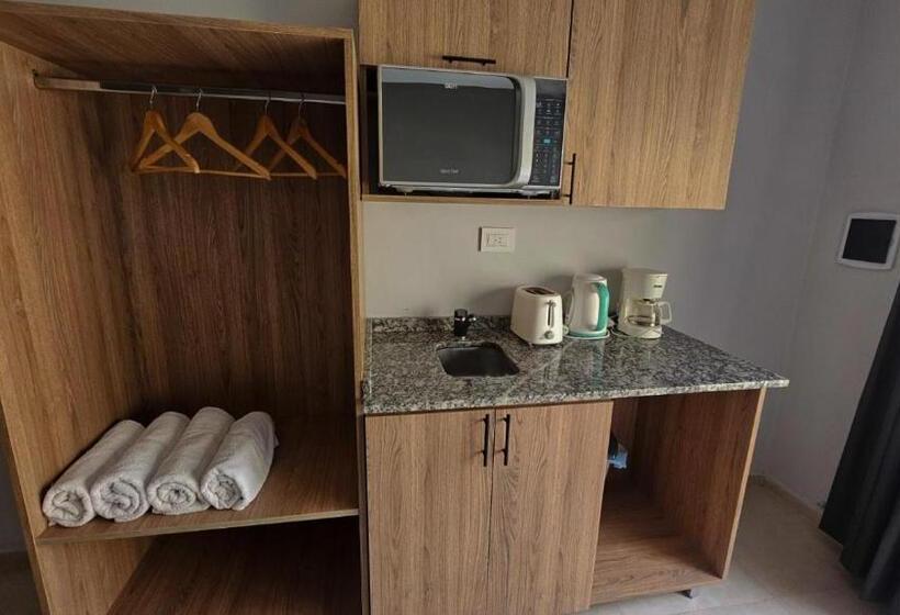 호텔 La Quinta Suites