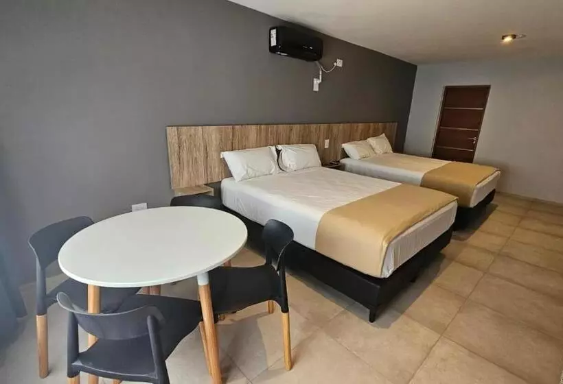 Hotelli La Quinta Suites