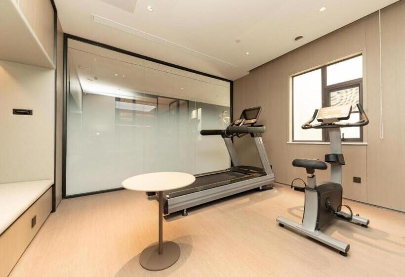 Ji Hotel Nanjing Pukou Hongyang Plaza