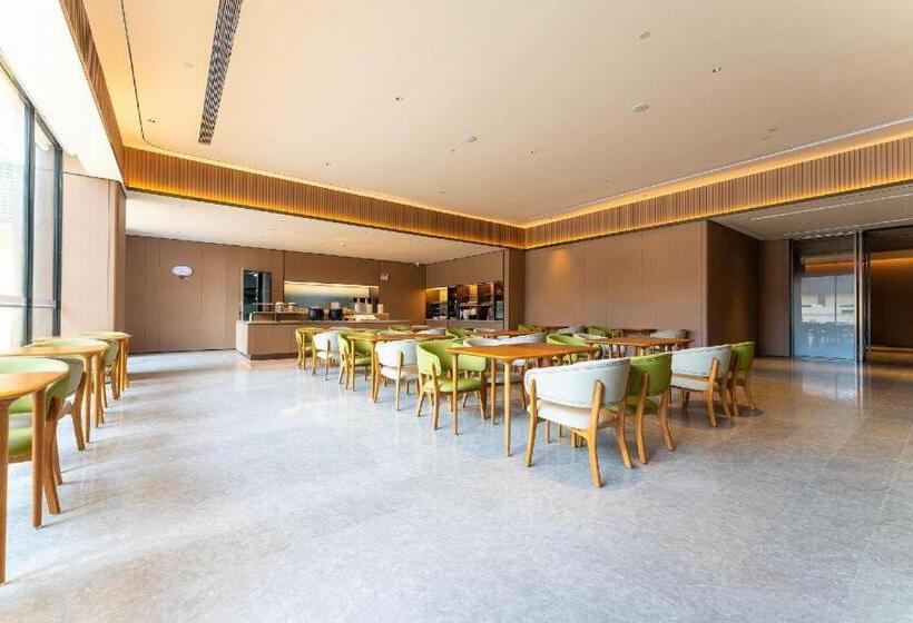 Ji Hotel Zhuhai Gaolan Port