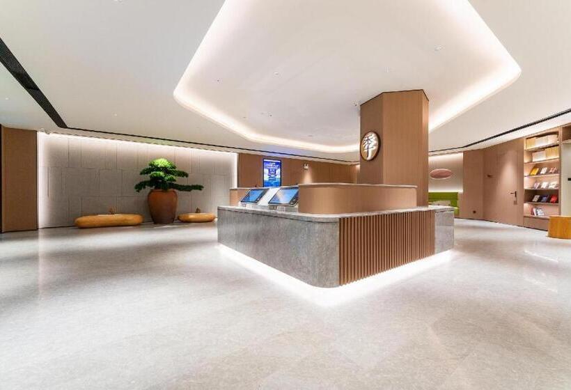 Ji Hotel Zhuhai Gaolan Port