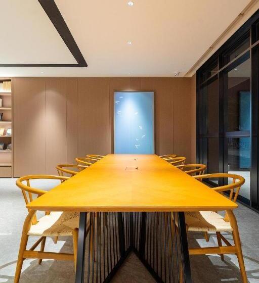 Ji Hotel Zhuhai Gaolan Port