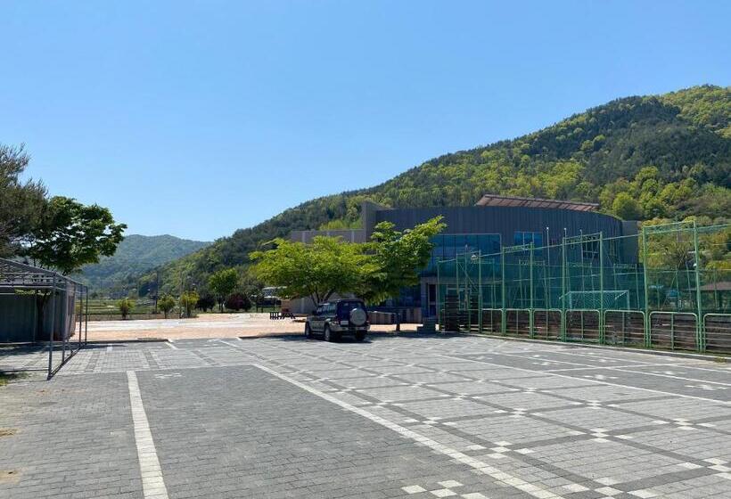 Namhae Kkotnae Village Pension