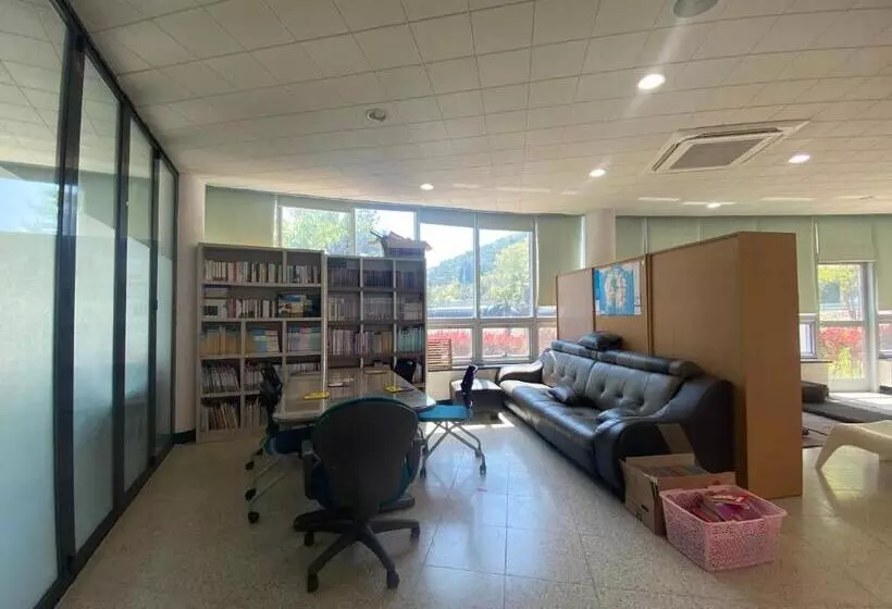 Namhae Kkotnae Village Pension