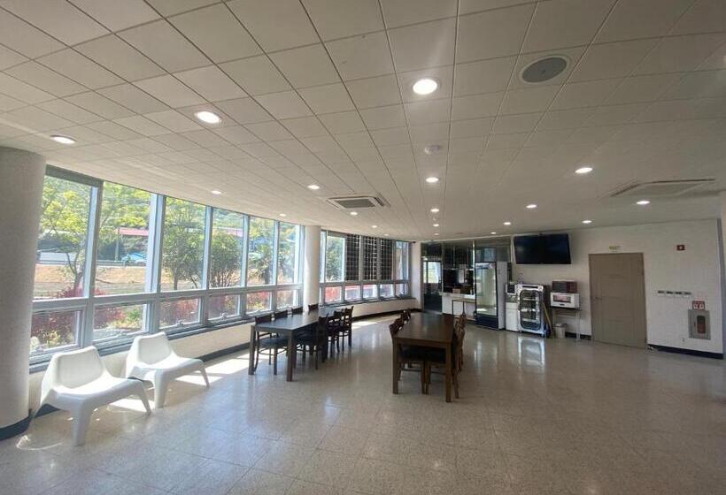 Namhae Kkotnae Village Pension