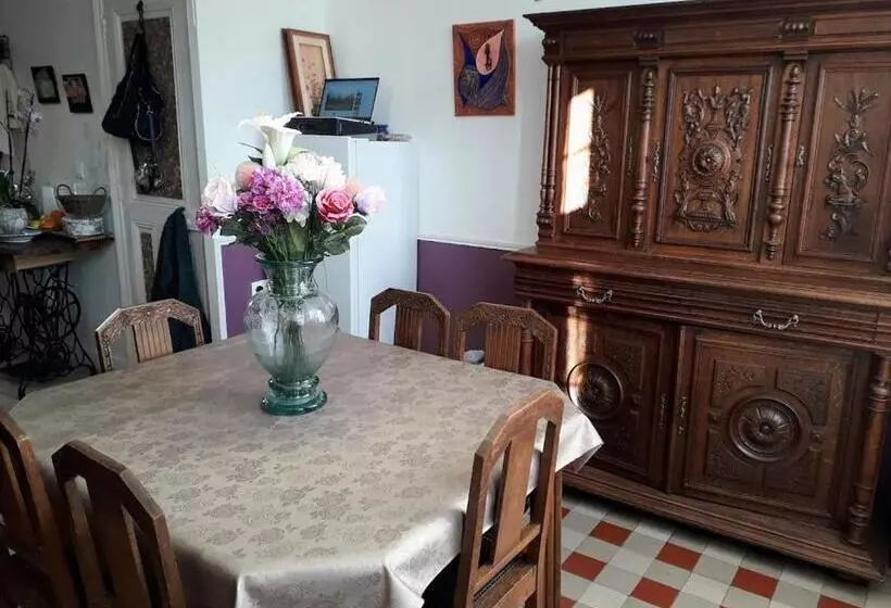 Majatalo Chez Clo