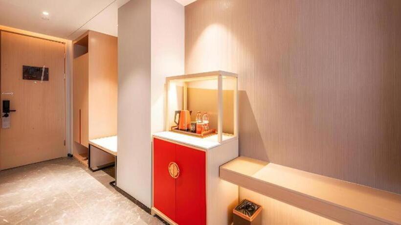 Echeng Hotel Lhasa Potala Palace