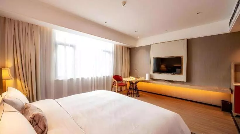 Echeng Hotel Lhasa Potala Palace