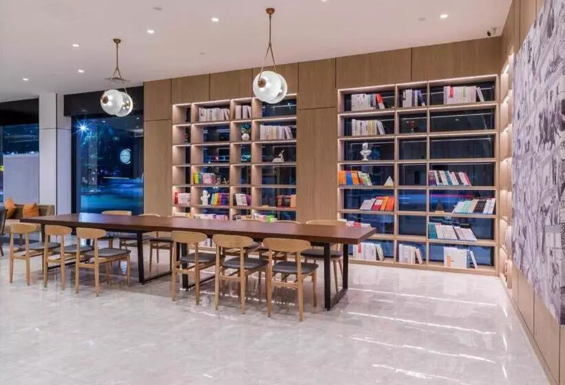 Hanting Hotel Hanzhong Central Square