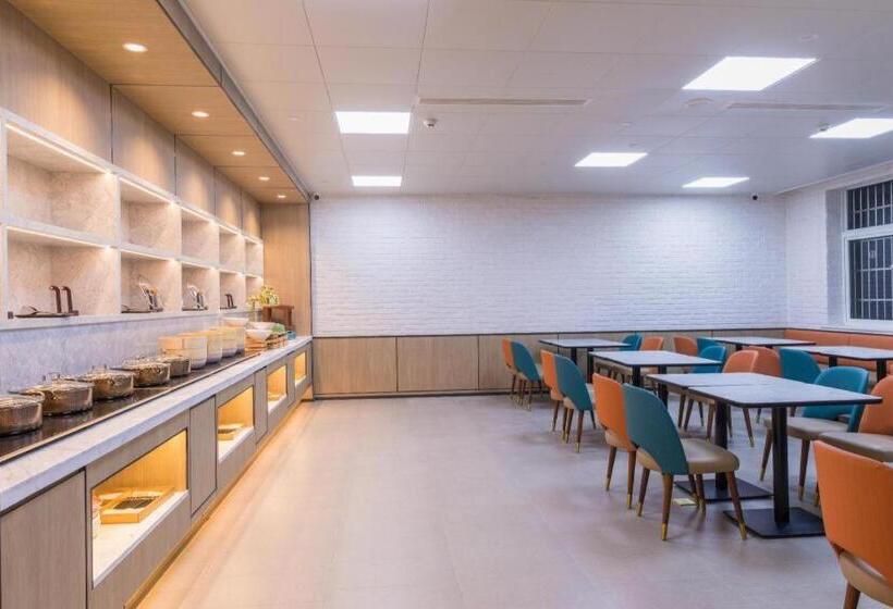 Hanting Hotel Hanzhong Central Square