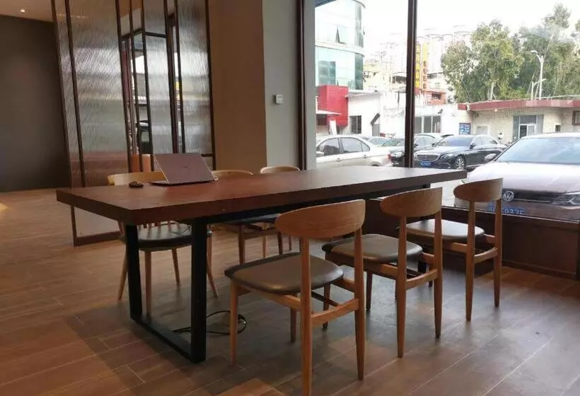 Hanting Hotel Quanzhou Jiangnan Xingxian Road