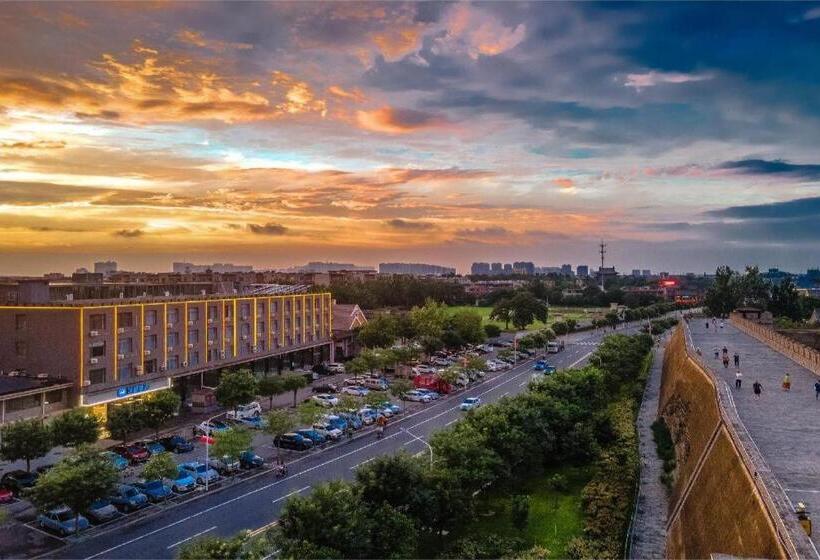 Hanting Hotel Shijiazhuang Zhengding Ancient City South Gate