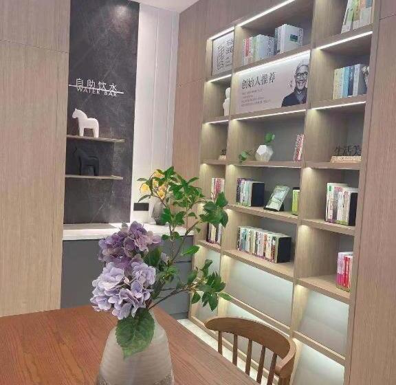 Hanting Hotel Tianjin Dongli Development Zone Management Committee