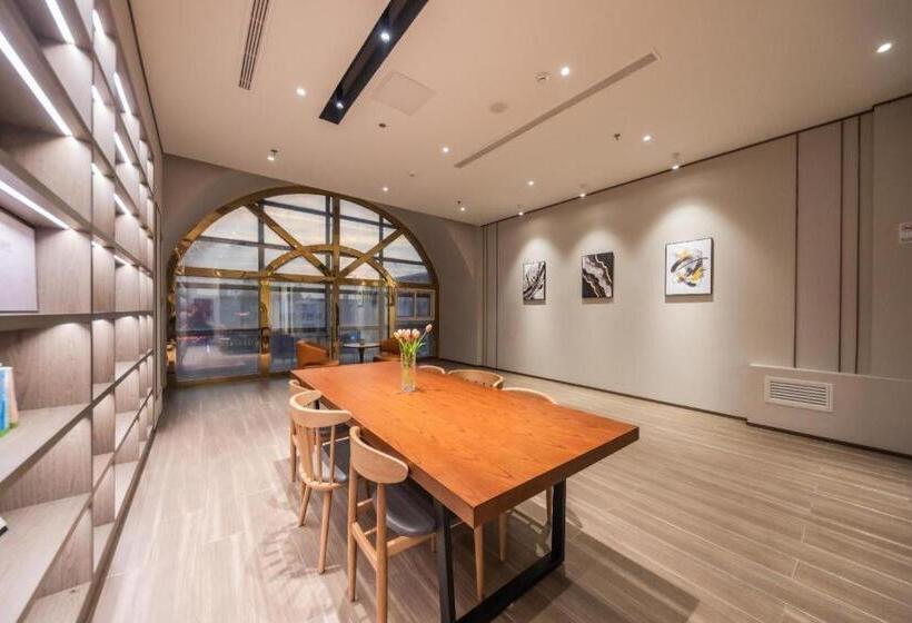 Hanting Hotel Ytianjin Hangu Theater