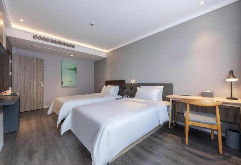 Hanting Premium Hotel Quzhuo Nanhu Plaza