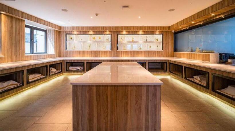 Hanting Premiun Hotel Huaihua South High Speed Railway Station Wanda Plaza