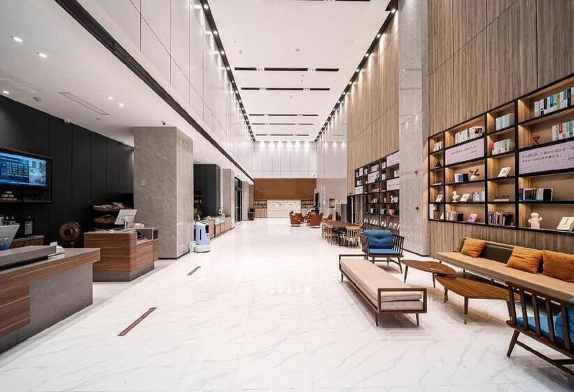 Hanting Premiun Hotel Huaihua South High Speed Railway Station Wanda Plaza