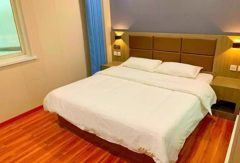 Hotelli Hi Inn Dezhou Leling Yiwu Shopping Mall
