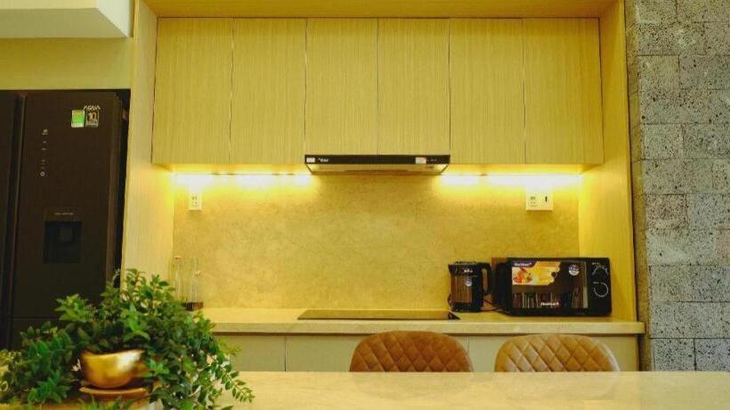 هتل Nha Trong Pho   Moon House