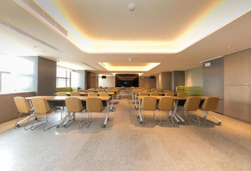 Ji Hotel Huainandong Shanxi Road