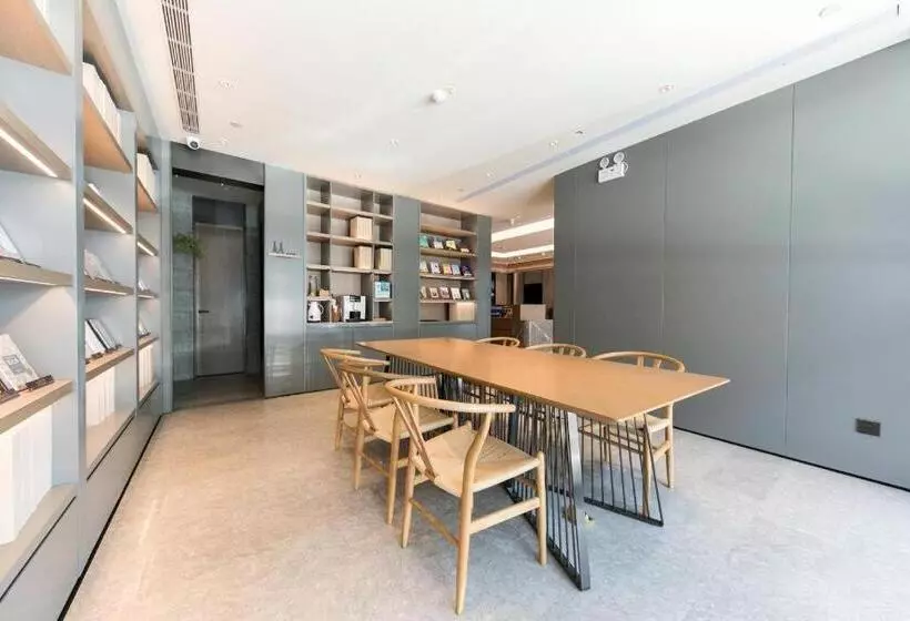 Ji Hotel Huainandong Shanxi Road