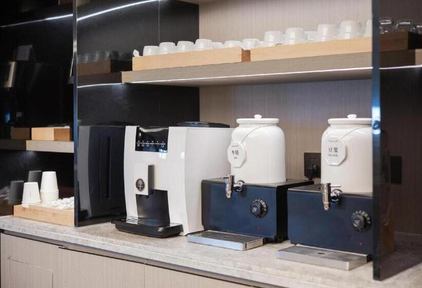 Ji Hotel Tongxiang Puyuan Boulevard