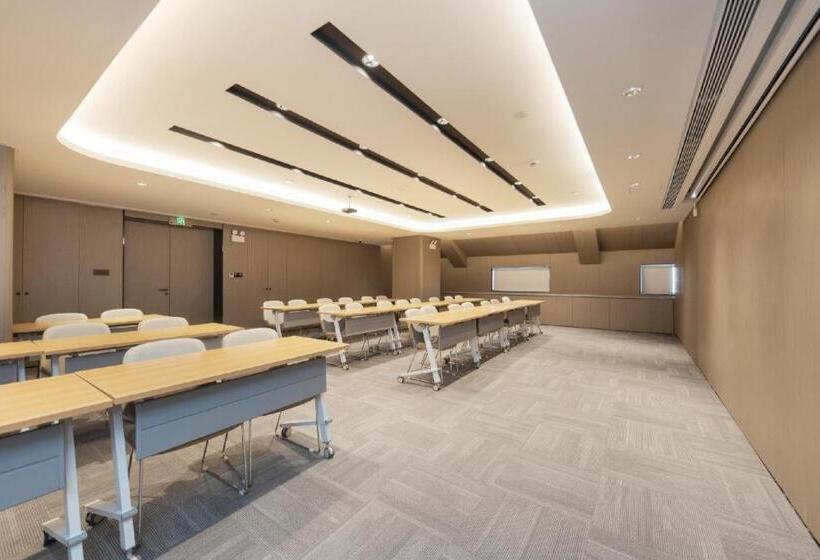 Ji Hotel Tongxiang Puyuan Boulevard