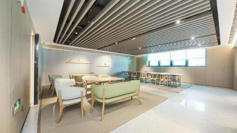 Ji Hotel Tongxiang Puyuan Boulevard