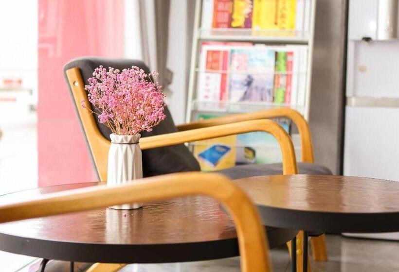 Starway Hotel Bozhou Chunyu Motor City